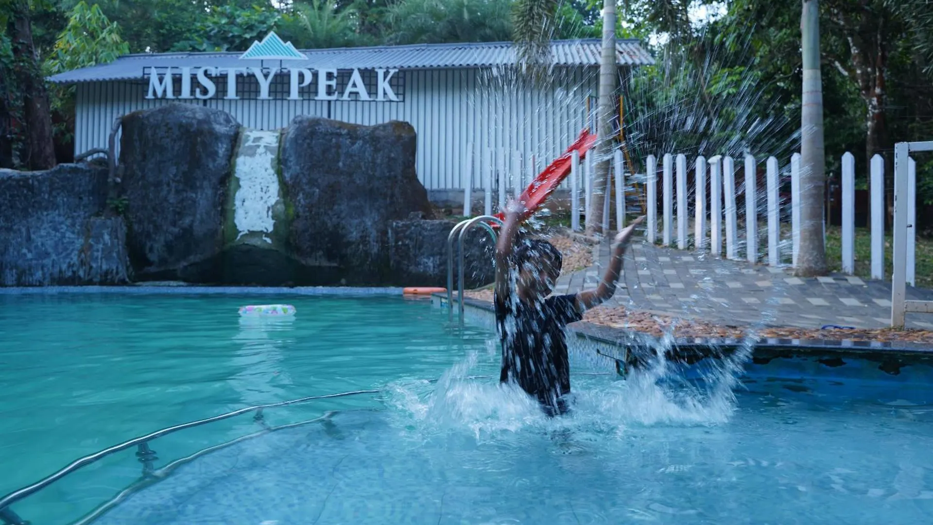 Misty Peak Resort Wayanad By Bestinn Leisure Padinjarathara