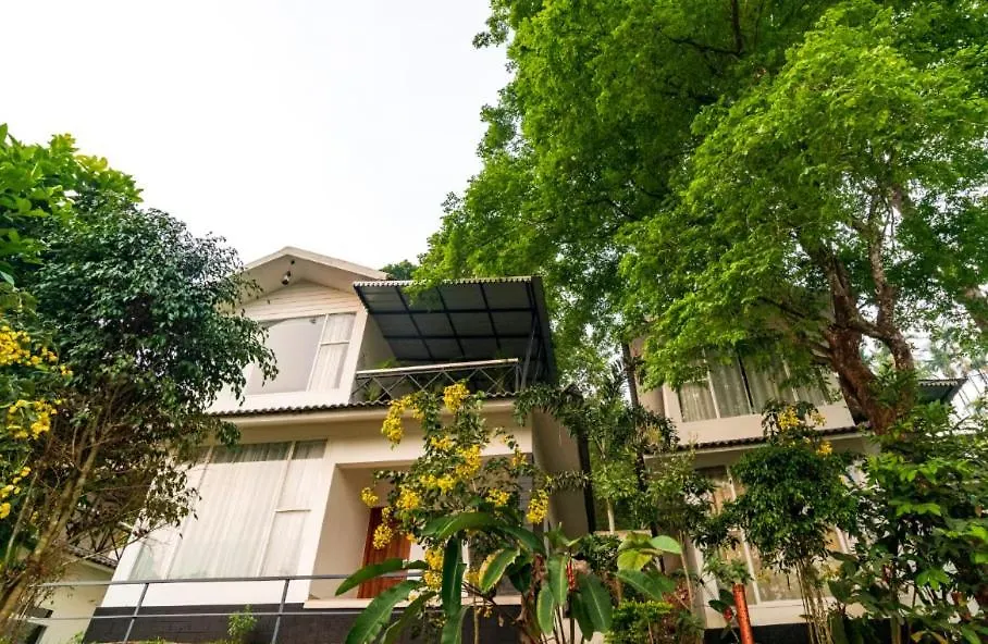 Misty Peak Resort Wayanad By Bestinn Leisure Padinjarathara India